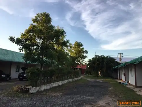 ขายรีสอร์ท สุรินทร์: ขายที่ดินพร้อมรีสอร์ท 10 ห้องติดแอร์ ย่านบุรีรัมย์-สุรินทร์ พร้อมทำกิจการต่อได้เลย