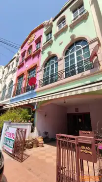 ขายทาวน์เฮ้าส์-โฮม ใกล้ สวนเฉลิมพระเกียรติ มหาดไทย |9ASSET.COM: ขายด่วน ถูกมาก ทาวน์เฮาส์ 3 ชั้น บ้านกลางเมือง ลูเซิร์น สุขุมวิท 77 อ่อนนุช 46 พ.ท 20.2 ตร.วา. 3 นอน 4 น้ำ ศรีนครินทร์ สวนหลวง ติดต่อ ปันสิริ 0823379784