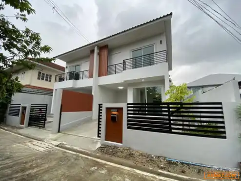 ให้เช่าบ้านแฝด ใกล้ ม.ราชภัฏจันทรเกษม |9ASSET.COM: ให้เช่า บ้านแฝด 3 ห้องนอน เฟอร์นิเจอร์ครบ ซอย รัชดาภิเษก 42 108 ตรม. 27 ตร.วา ใกล้ ห้างเมเจอร์รัชโยธิน