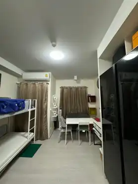 Condo For Sale along Pracha Rat Sai 1 road: -