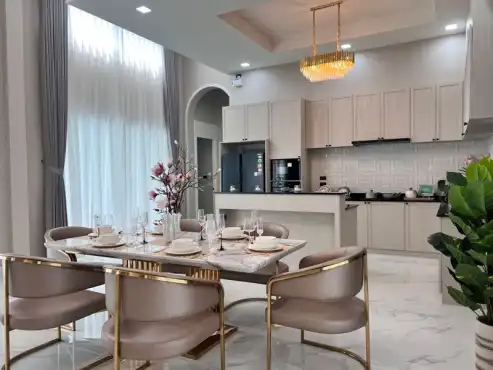 Luxury House For Sale nationwide: -