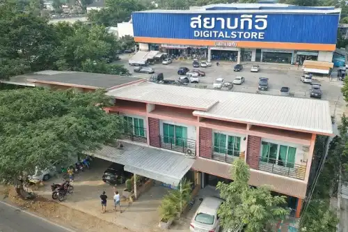 Commercial building-Shophouses for For Rent Mueang Lamphun: -