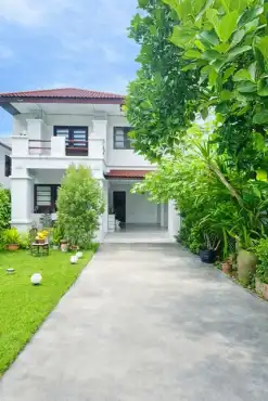 ให้เช่าบ้านเดี่ยว ใกล้ BTS ทองหล่อ (E6): ปล่อยเช่าขาดทุน40% ถูกกว่าโรงแรม ใกล้BTSนานา 300 ม. คฤหาสน์หรู 2 ชั้น รีโนเวทใหม่ 4นอน 4 น้ำ โรงแรมโนโวเทล กรุงเทพ สุขุม