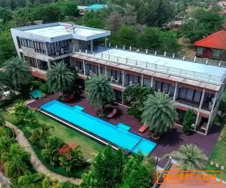 ขายรีสอร์ท จันทบุรี: Resort for sell, on Chao Lao Beach, Chantaburi, Ready to operate the business.