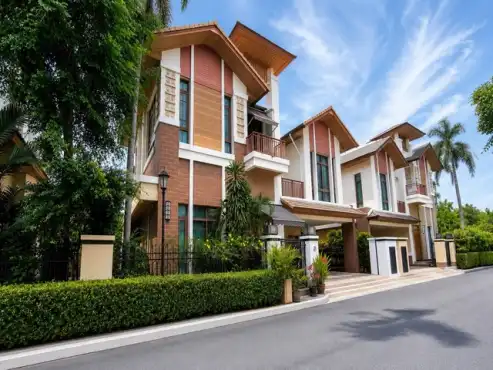 Detached Houses for For Rent near Samitivej hospital Sukhumvit: -