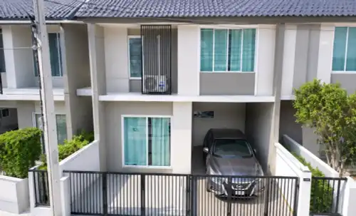 Townhouse-Homes for For Rent near Rajabhat university Suan Sunandha: -