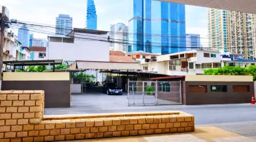 Commercial building-Shophouses for For Rent nationwide: -