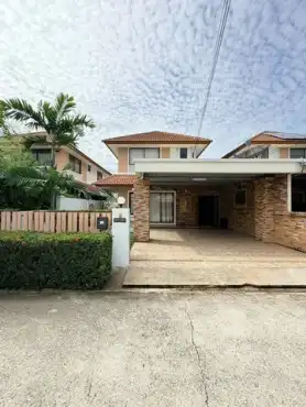 Detached House For Sale nationwide: -