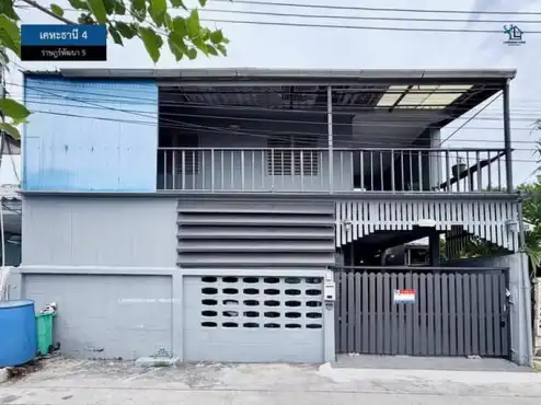 Detached Houses For Sale on Ramkhamhaeng: -