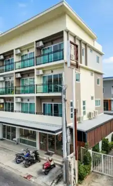 Commercial building-Shophouses for For Rent near MRT - Blue Line line: -