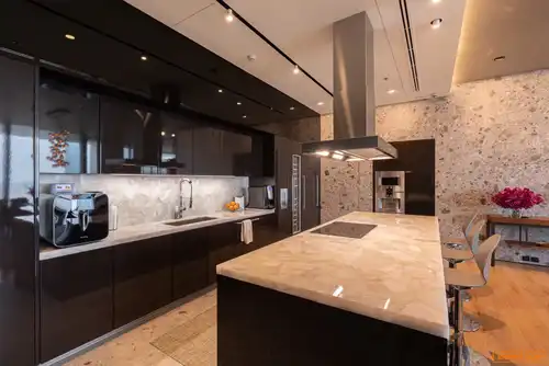 ขายคอนโด เดอะ ริทซ์-คาร์ลตัน เรสซิเดนเซส: ขายคอนโด The Ritz-Carlton Residences Bangkok ใกล้ BTS ช่องนนทรี