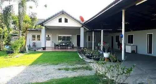 ขายที่ดิน ปทุมธานี: ขายที่ดิน 8 ไร่ครึ่ง พร้อมบ้านเดี่ยว 1 หลัง ย่านคลอง 8 หนองเสือ ปทุมธานี