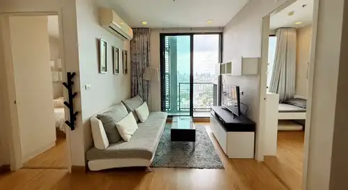 ขาย Condo Q House Sukhumvit 79 ติดรถไฟฟ้า BTS อ่อนนุช ห้องมุม 44.5 ตารางเมตร 2 ห้องนอน ชั้น26 ตกแต่งครบพร้อมอยู่ (Owner Post)