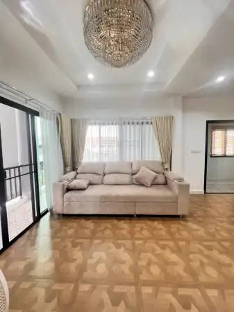 บ้านเดี่ยว บ้านเดี่ยว2.5 ชั้น สั่งสร้างเอง สภาพใหม่เพียง 2 ปี ทำเลทอง พัฒนาการ–อ่อนนุช–ศรีนครินทร์